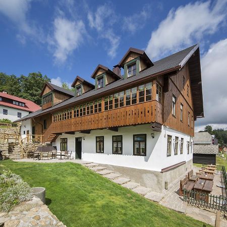 Wellness Hotel Florian Ceske Zleby Stozec Bagian luar foto