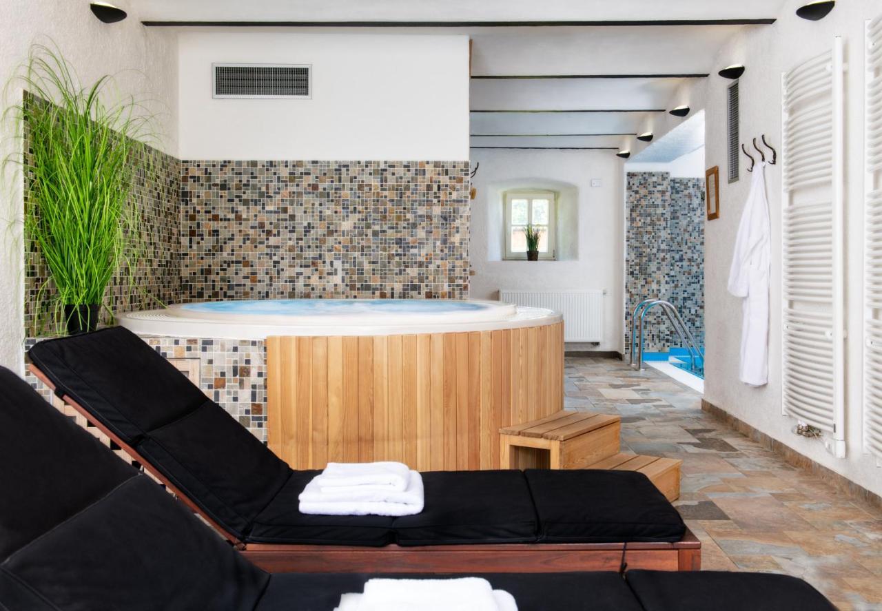 Wellness Hotel Florian Ceske Zleby Stozec Bagian luar foto