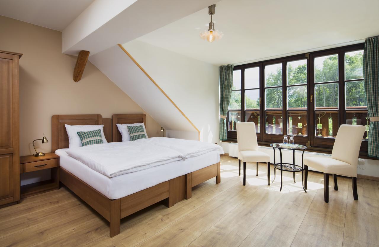 Wellness Hotel Florian Ceske Zleby Stozec Bagian luar foto